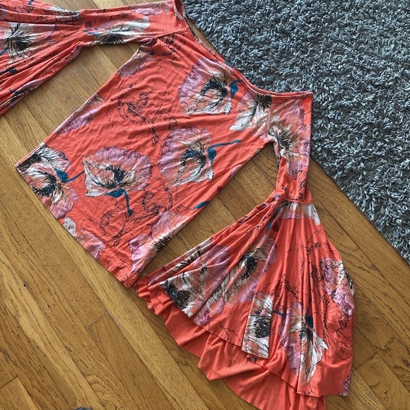 We the Free Birds of Paradise Off the Should Floral Bell Sleeves Boho Top Blouse - Picture 6 of 12